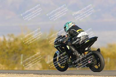 media/Dec-04-2022-CVMA (Sun) [[e38ca9e4fc]]/Race 12 500 Supersport-350 Supersport/